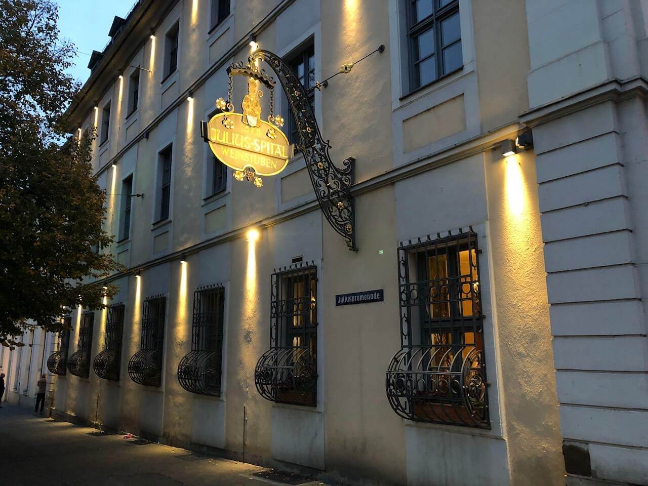 ヴュルツブルクのレストラン・フランケンワイン